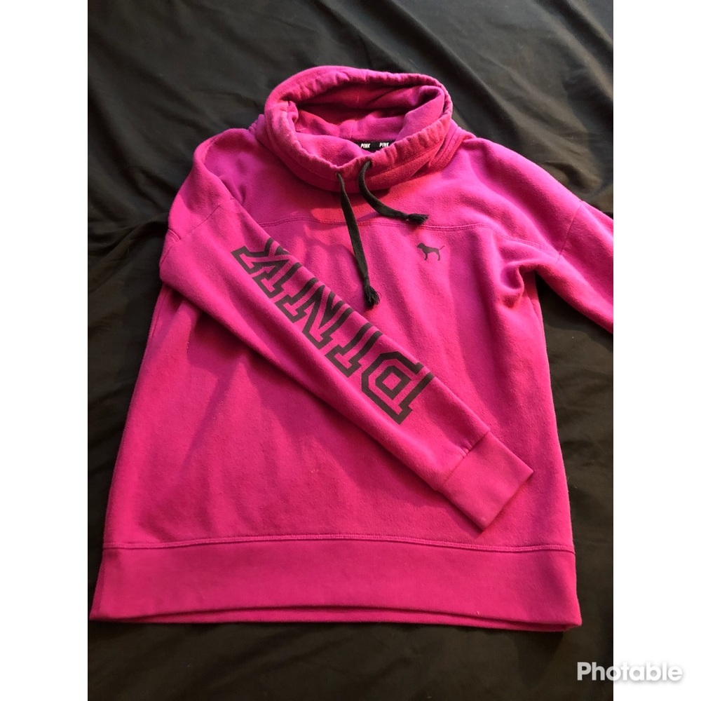 Cowl-neck sweatshirt